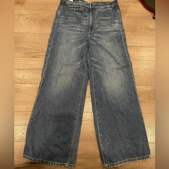 American Eagle Outfitters Denim - American Eagle Wide Leg High Rise  with square pockets L26/ Size 4